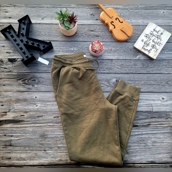 GoodThreads Olive Green Joggers - Picture 3 of 8